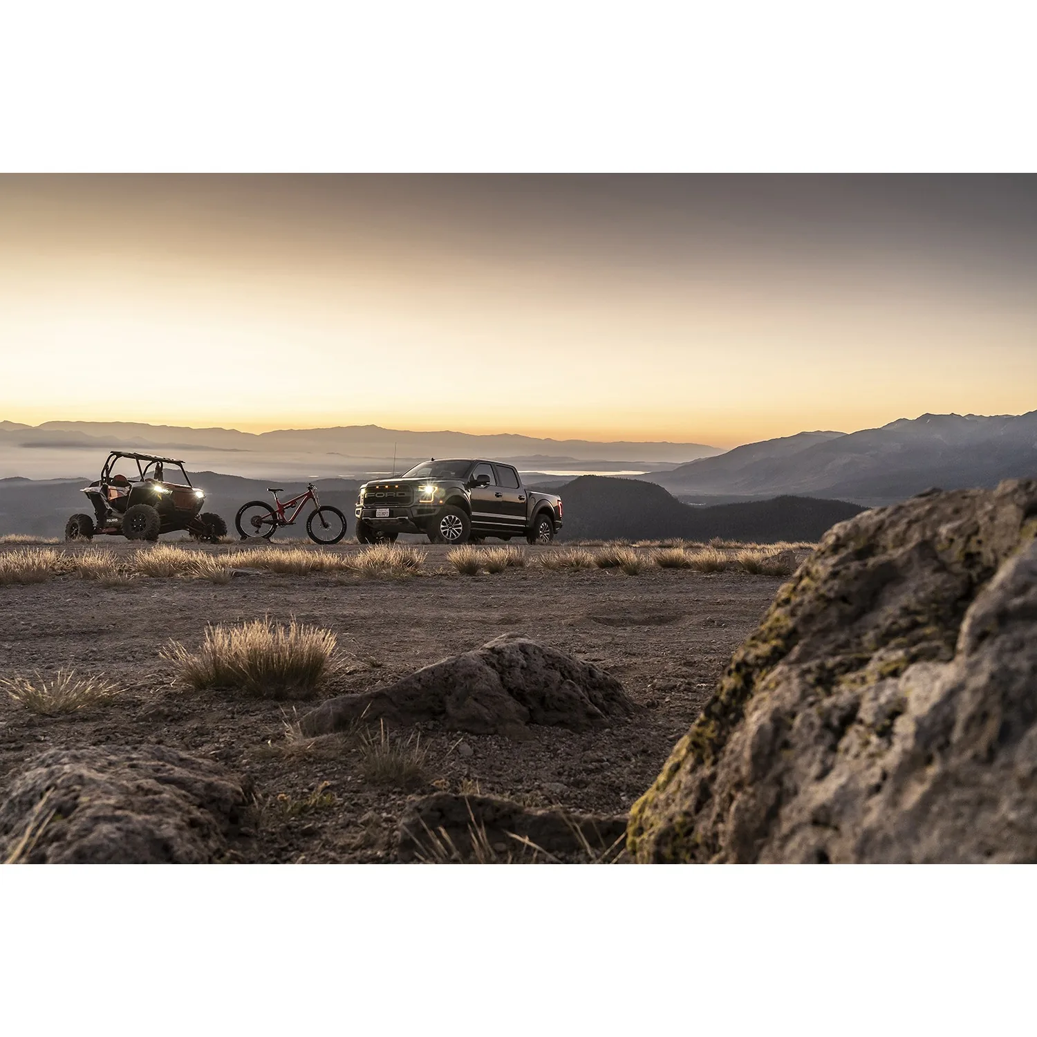 Fox - 20-ON GM 2500/3500 HD Front w/UCA, PS, 2.0, IFP, 5.6", 1.5-2.5" Lift - 985-24-240 (PAIR) - Image 2